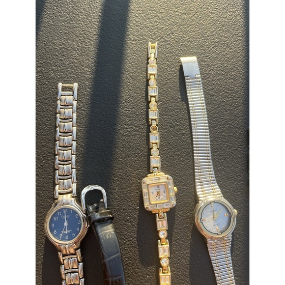 Mixed Lot of 6 Assorted Women's Wrist Watches Various Styles Used Untested - Picture 10 of 16